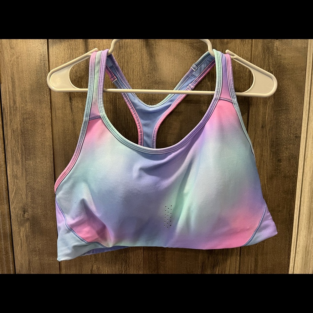 Sports bra